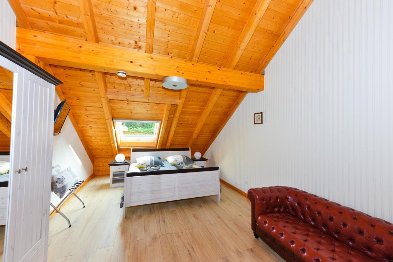 Ferienwohnung Im Erzgebirge Langenweissbach Exterior foto